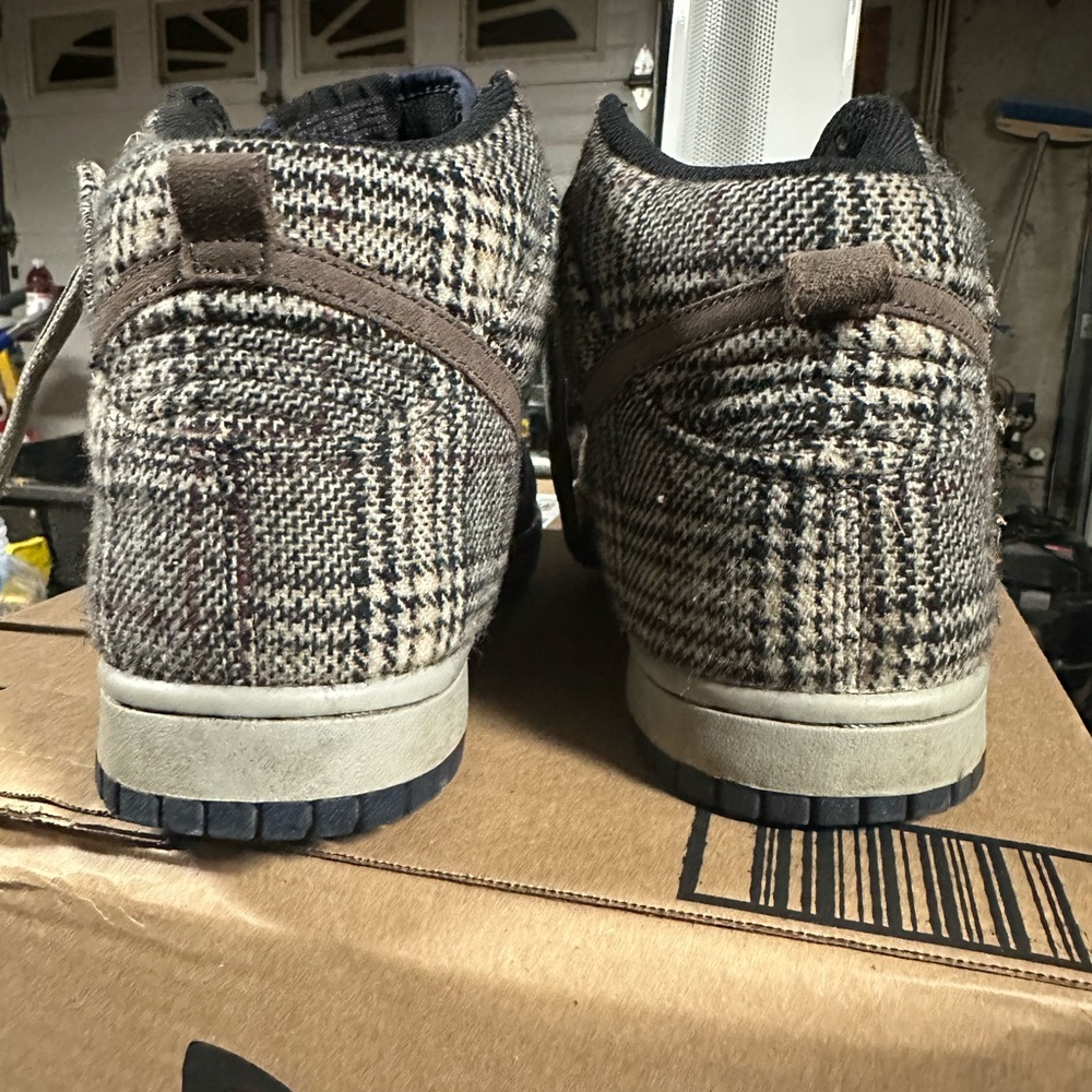 Nike Dunk High Premium Tweed Pack size 8 - Picture 2 of 6